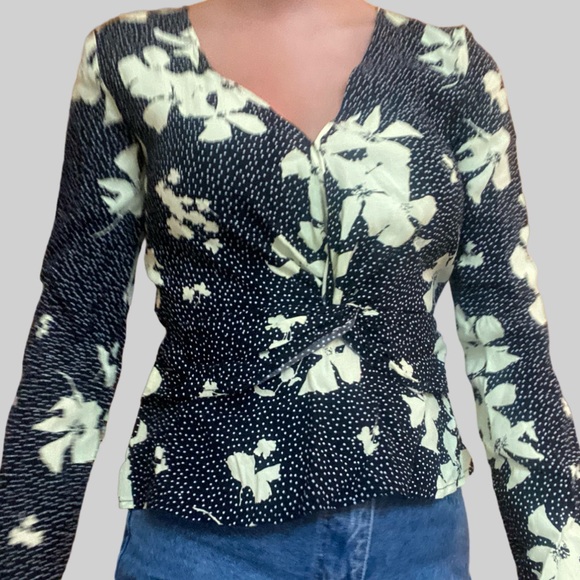 Business Casual Top - Picture 1 of 1